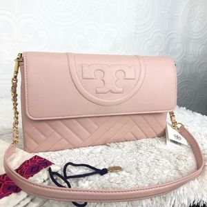 🌸OFFERS?🌸NWT Tory Burch Blush Pink Shoulder Bag
